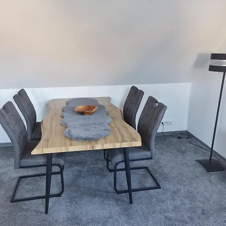 Lägenhet Tine In Der